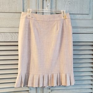 🤍Worthington Women's Skirt, size 6, silver grey, barely worn🤍